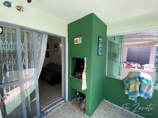 #239 - Apartamento para Venda em Matinhos - PR