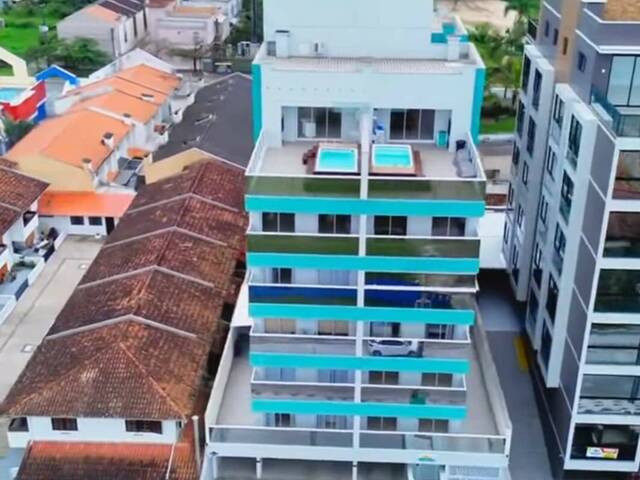 #273 - Apartamento para Venda em Matinhos - PR