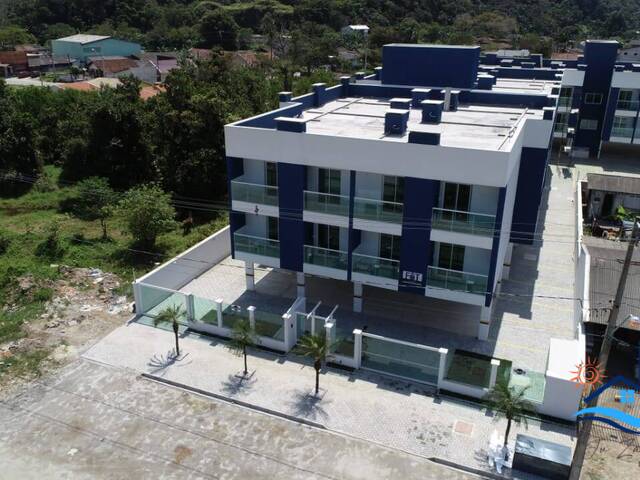#388 - Apartamento para Venda em Matinhos - PR
