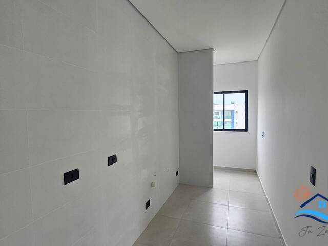 Apartamento para Venda em Matinhos - 5