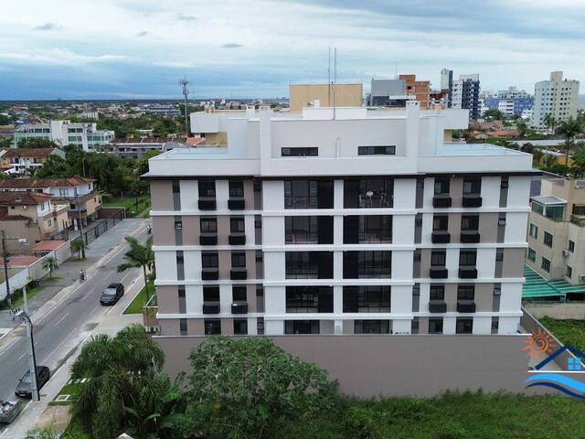 #96 - Apartamento para Venda em Matinhos - PR