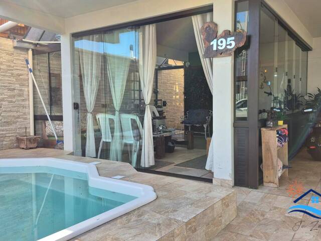 #486 - Casa para Venda em Matinhos - PR - 2