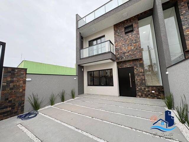 #377 - Triplex para Venda em Pontal do Paraná - PR