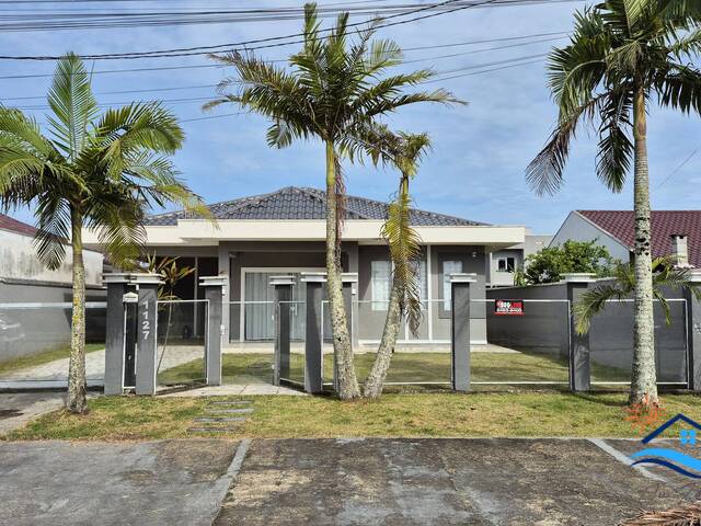 #556 - Casa para Venda em Guaratuba - PR - 2