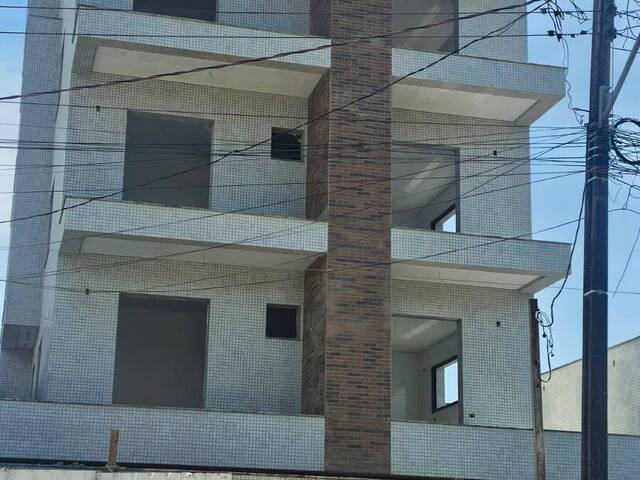 #431 - Apartamento para Venda em Matinhos - PR