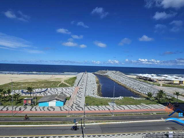 #588 - Apartamento para Venda em Matinhos - PR