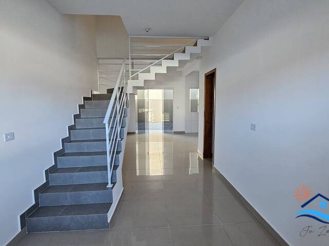 #250 - Sobrado para Venda em Pontal do Paraná - PR