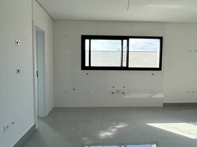 #431 - Apartamento para Venda em Matinhos - PR