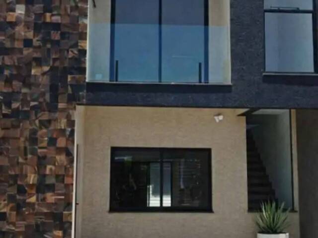 #180 - Casa para Venda em Matinhos - PR