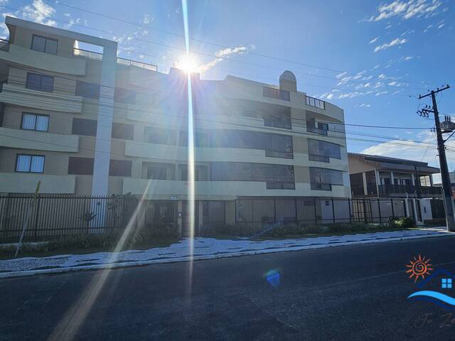 #466 - Apartamento para Venda em Matinhos - PR - 2
