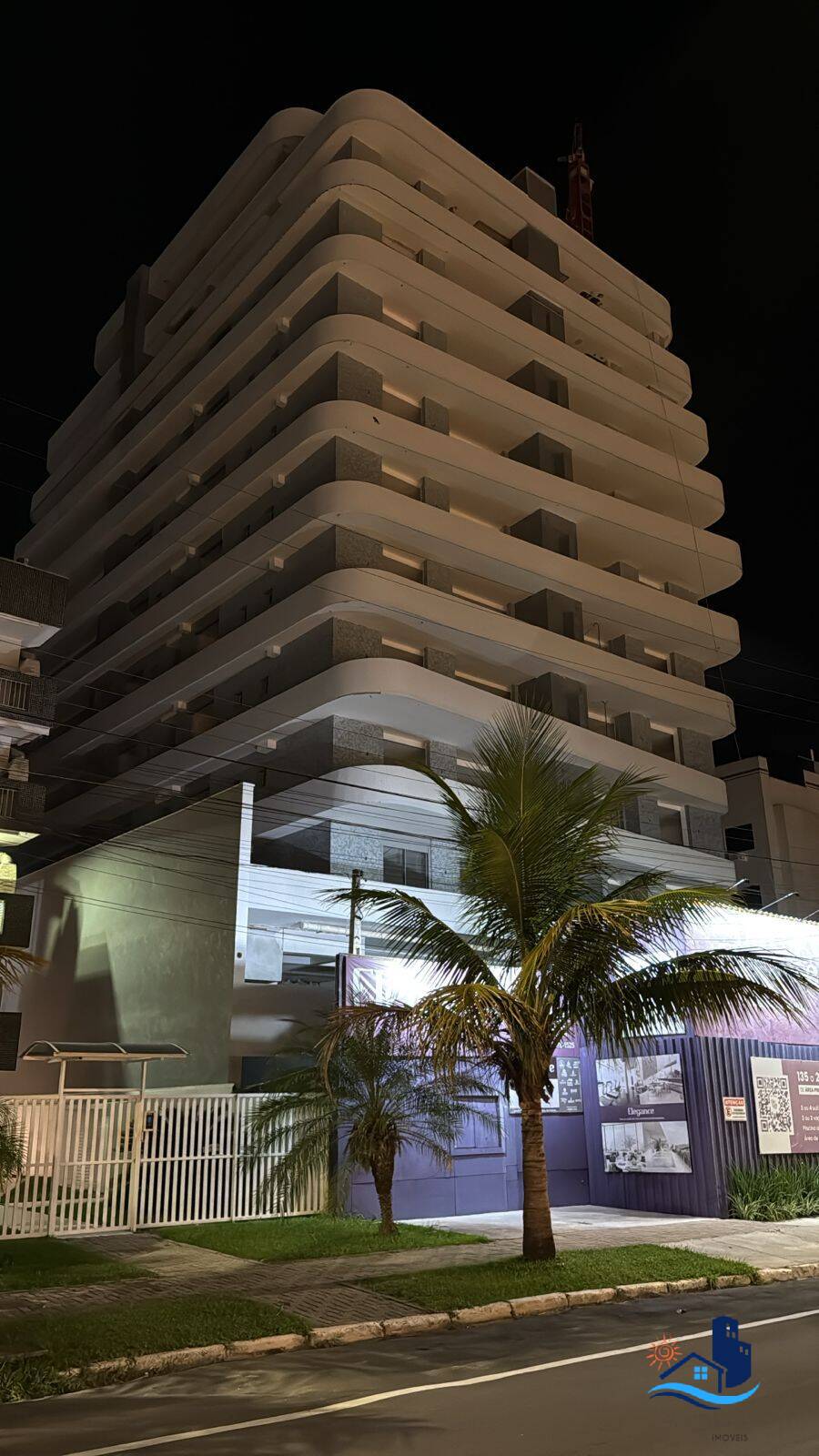 Apartamento, 3 quartos, 130 m² - Foto 2