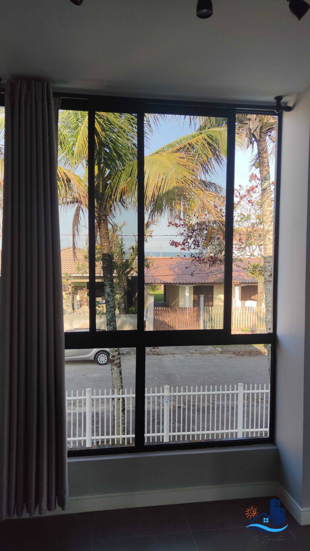 Casa à venda com 4 quartos, 260m² - Foto 13