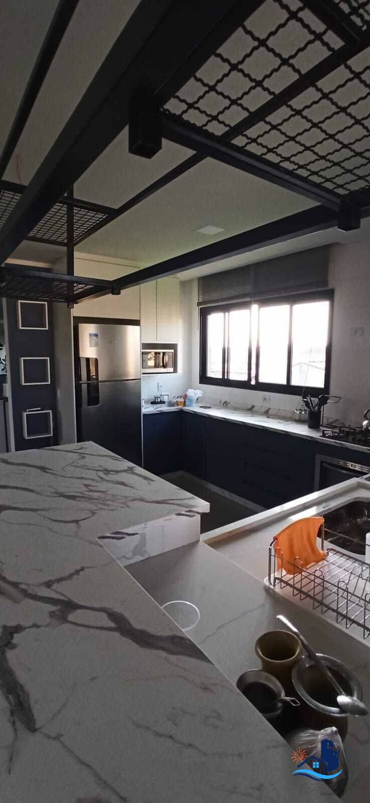 Casa à venda com 4 quartos, 260m² - Foto 16