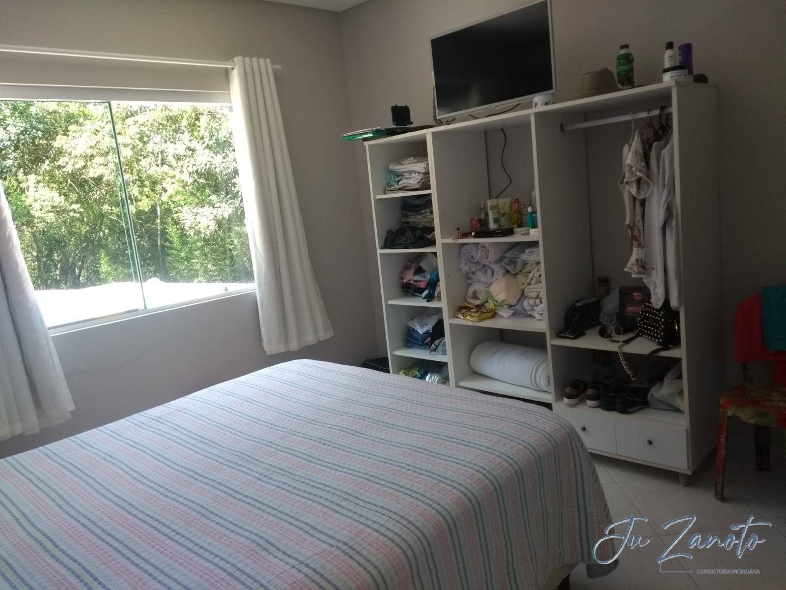 Chácara à venda com 3 quartos, 100m² - Foto 10