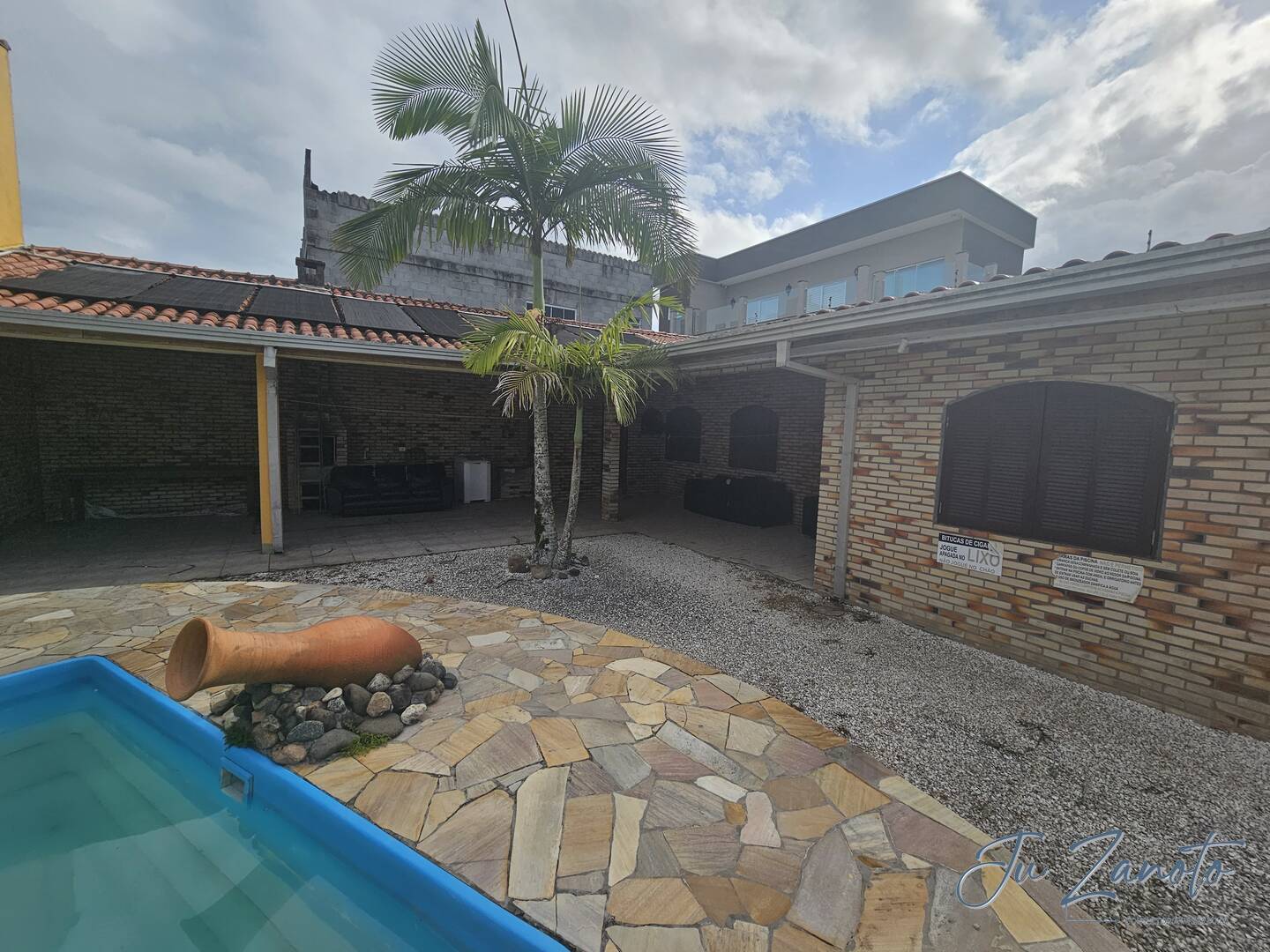 Prédio Inteiro à venda com 17 quartos, 1301987m² - Foto 38