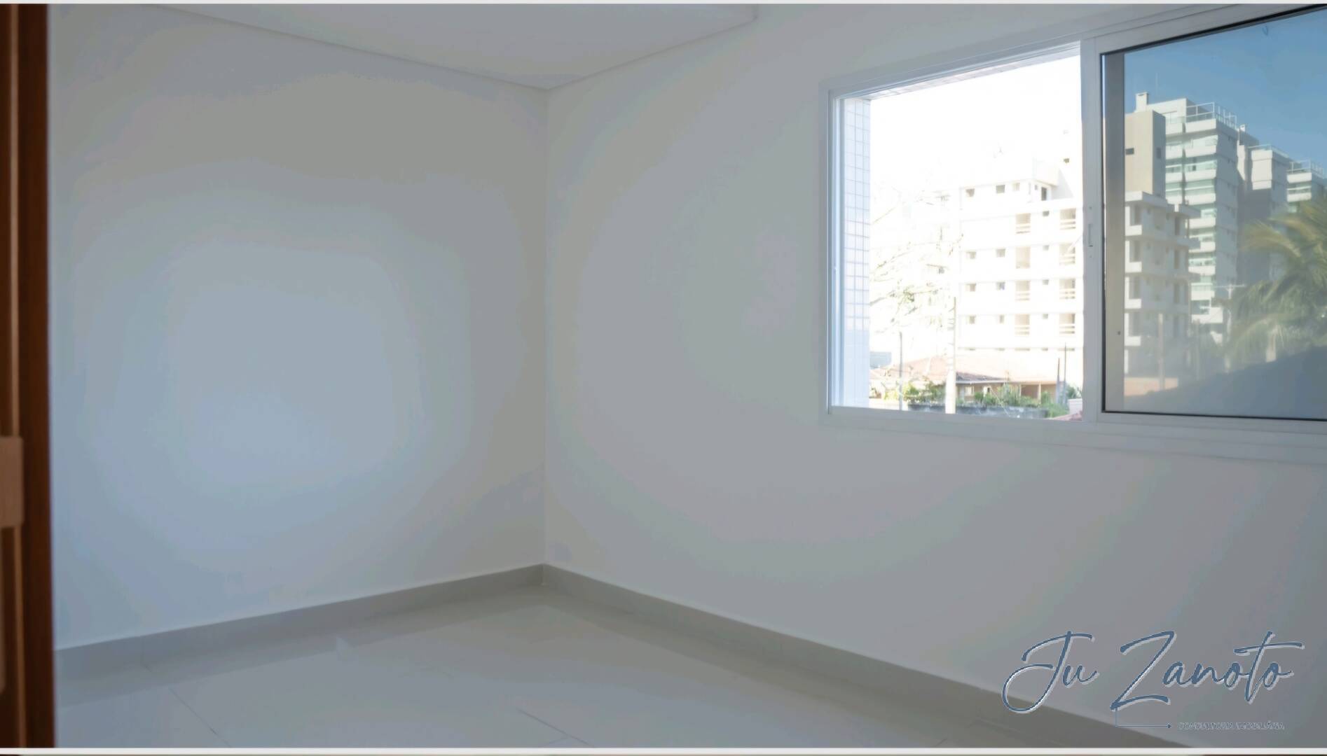 Apartamento à venda com 3 quartos, 81m² - Foto 9