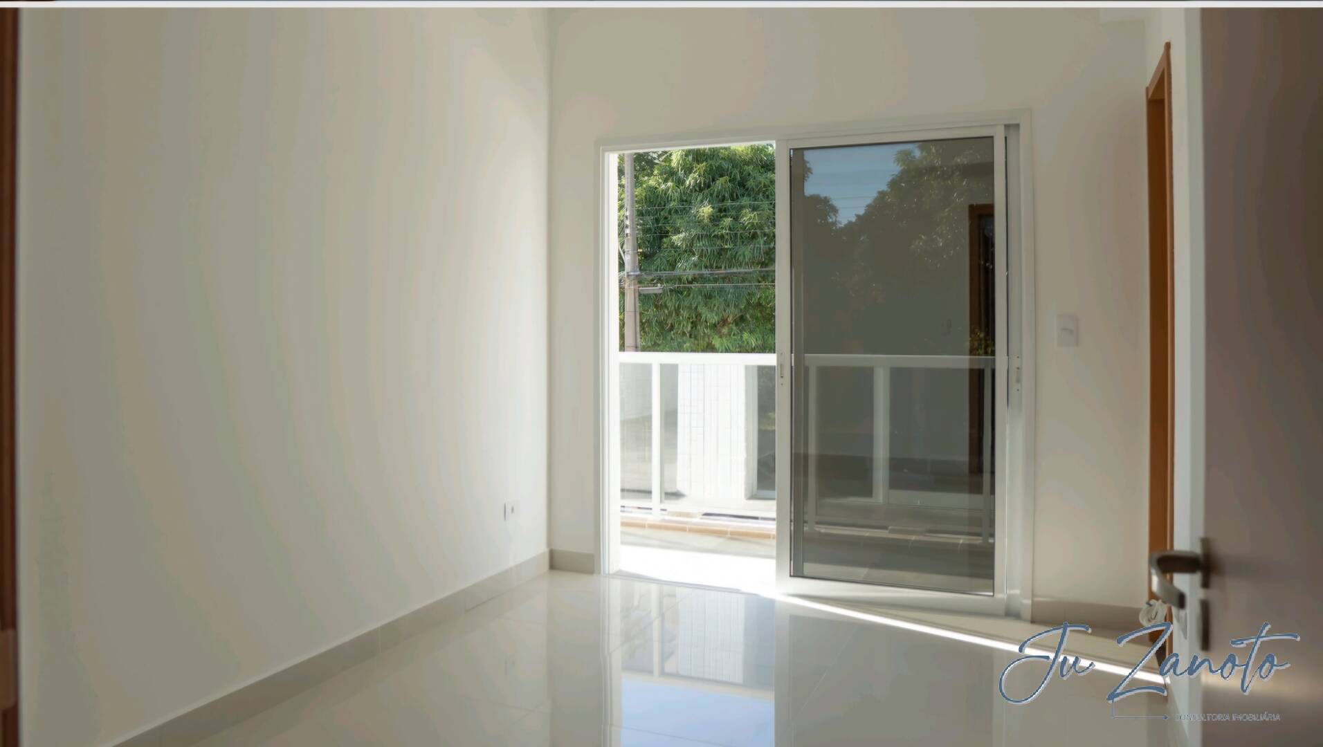 Apartamento à venda com 3 quartos, 81m² - Foto 17
