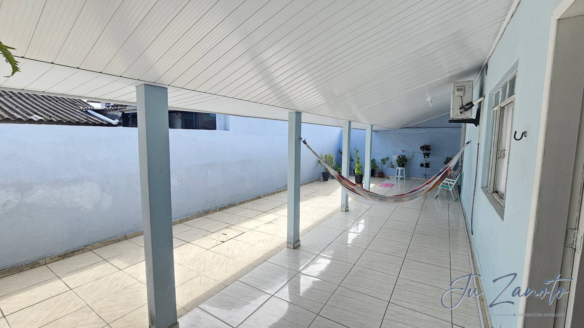 Casa à venda com 3 quartos, 260m² - Foto 4