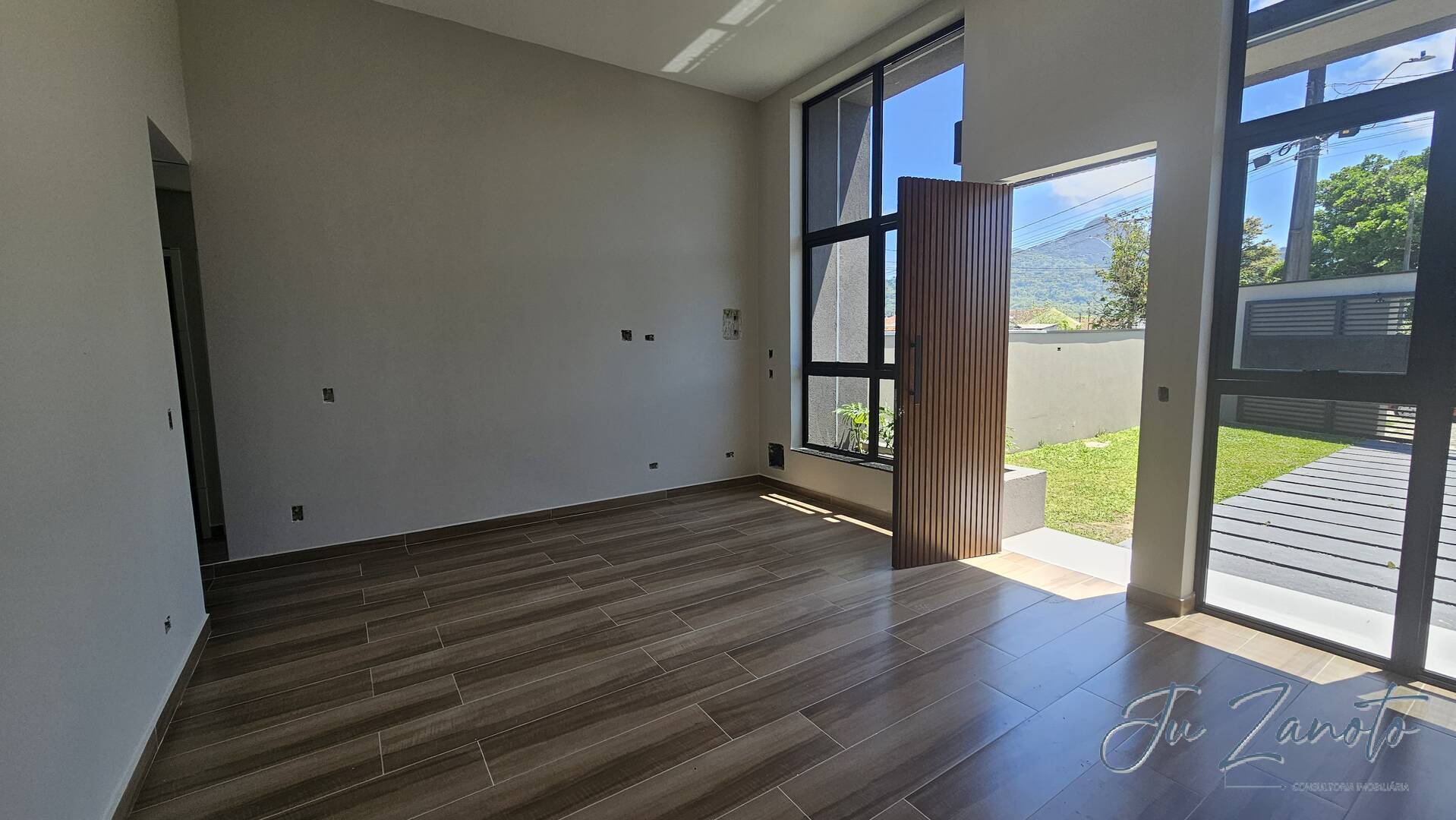 Casa à venda com 3 quartos, 82m² - Foto 4