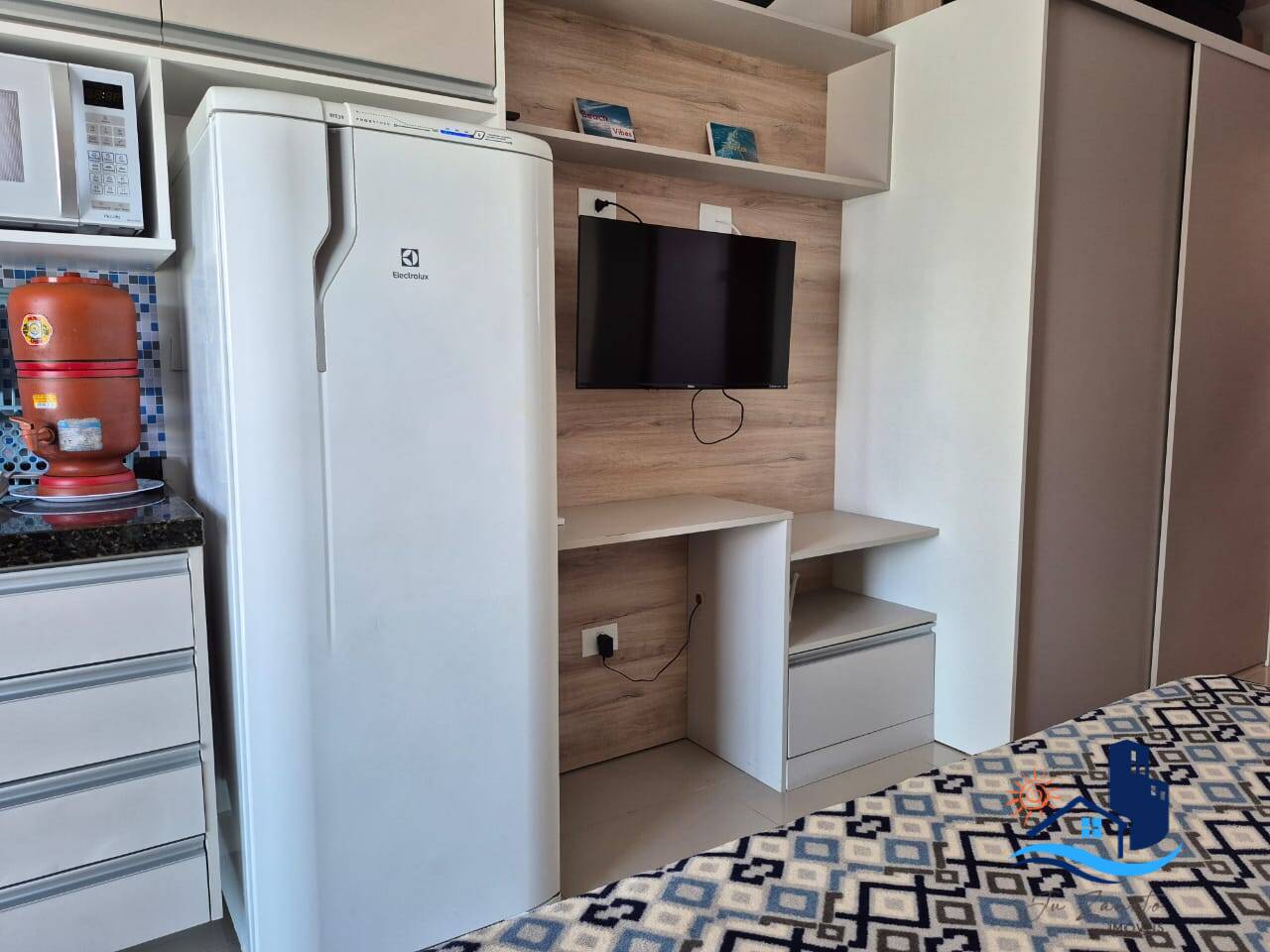 Apartamento à venda com 1 quarto, 24m² - Foto 2