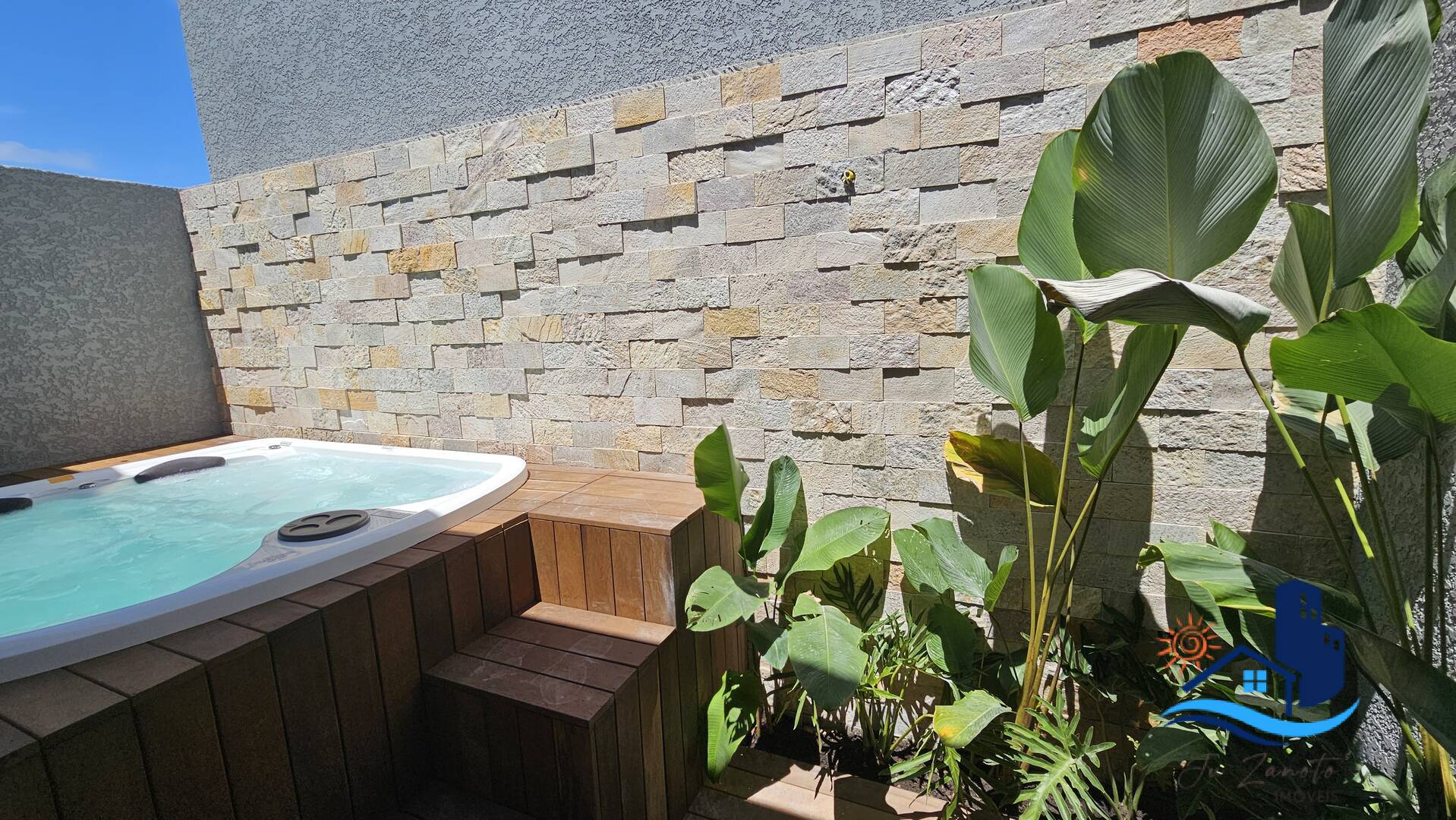 Casa à venda com 3 quartos, 109m² - Foto 7