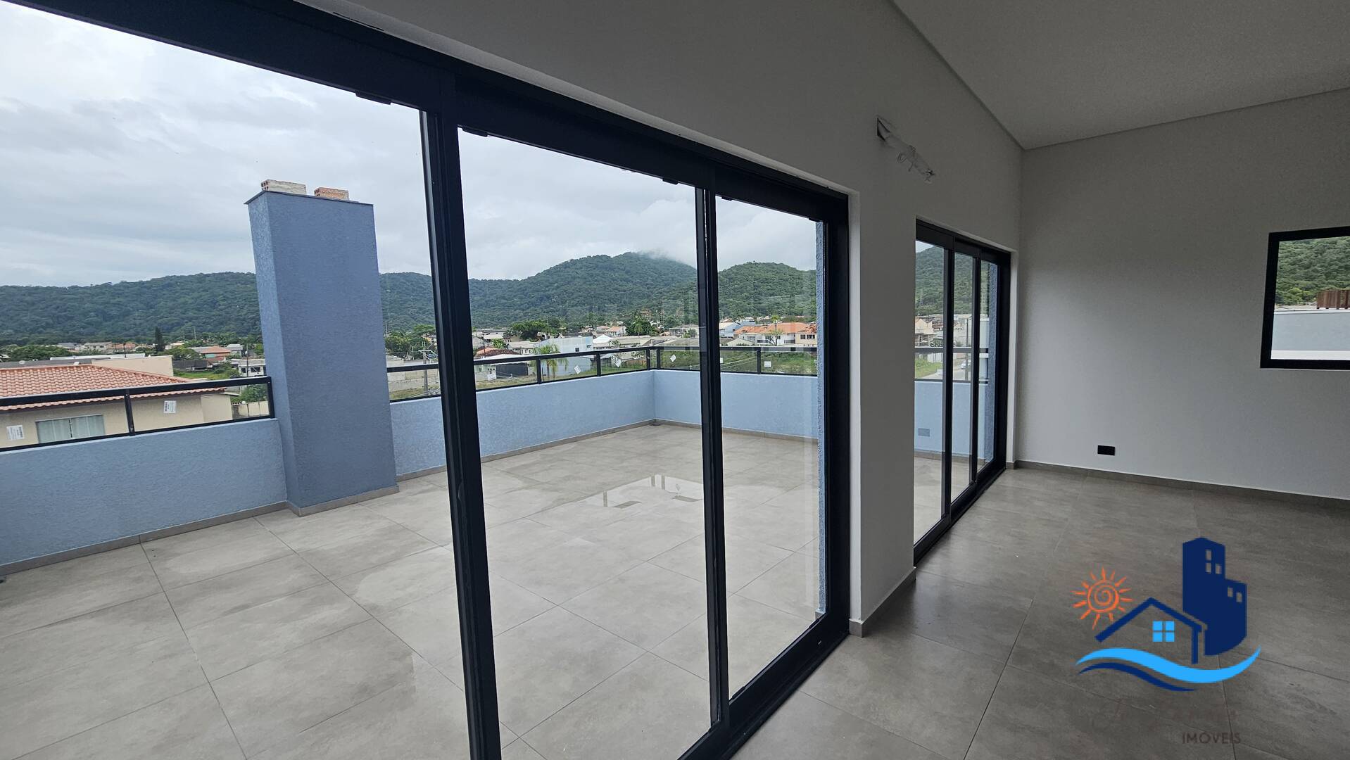 Apartamento à venda com 2 quartos, 67m² - Foto 13