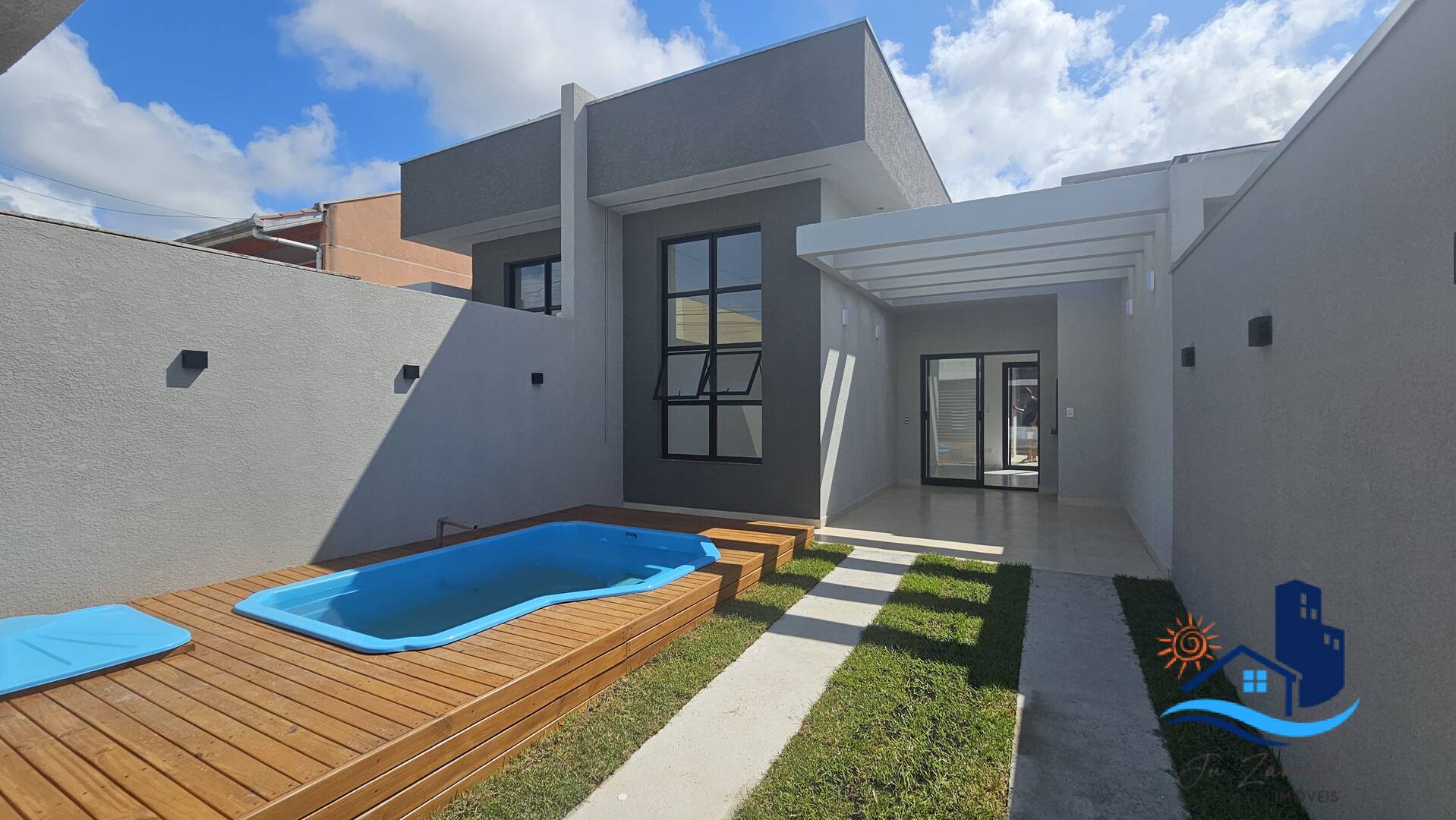 Casa à venda com 3 quartos, 75m² - Foto 3