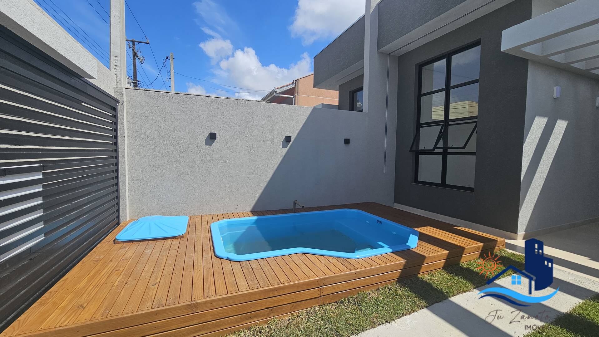 Casa à venda com 3 quartos, 75m² - Foto 4