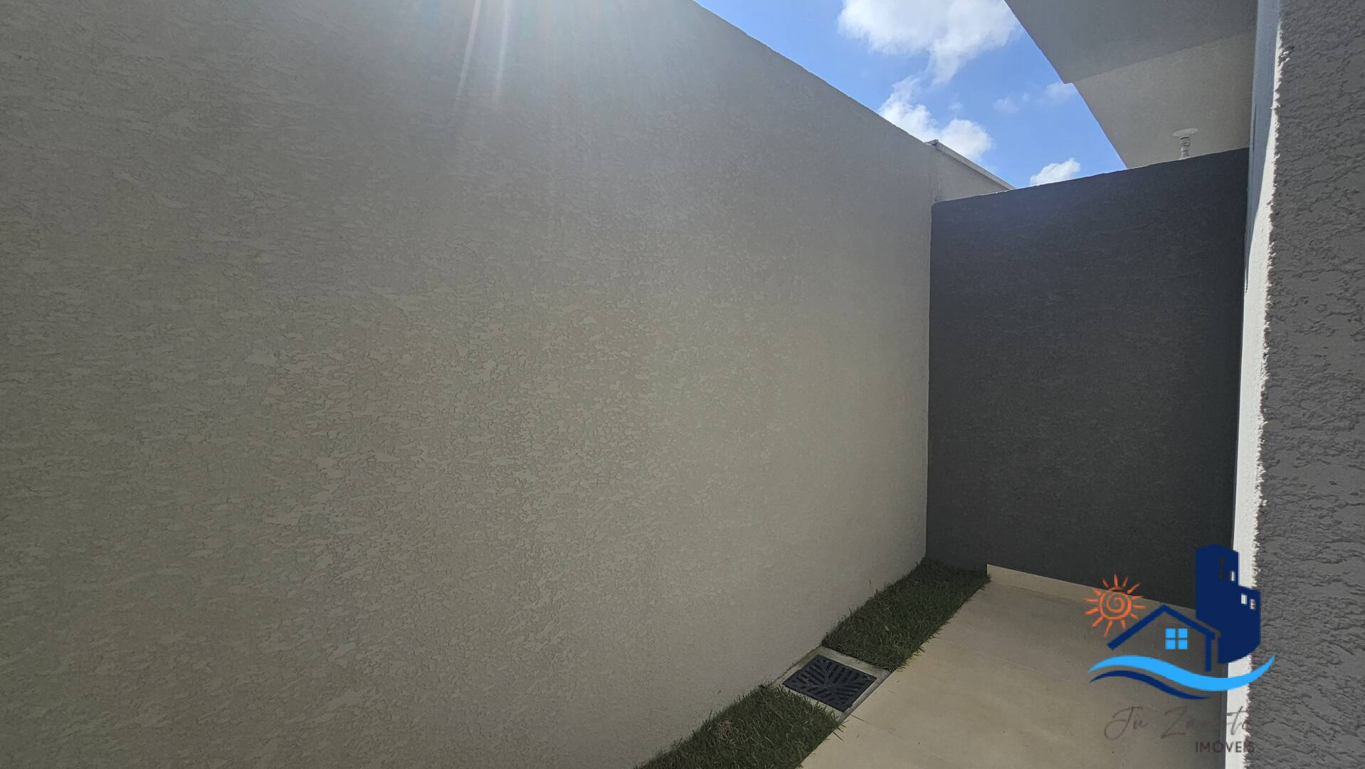Casa à venda com 3 quartos, 75m² - Foto 13