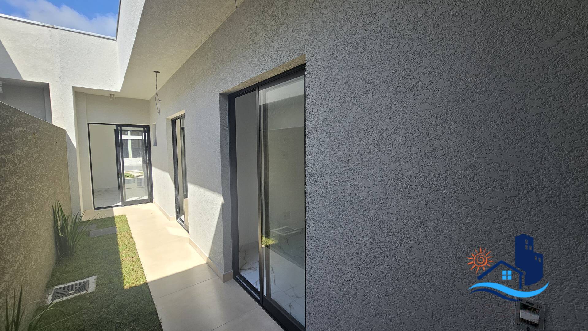 Casa à venda com 3 quartos, 75m² - Foto 18