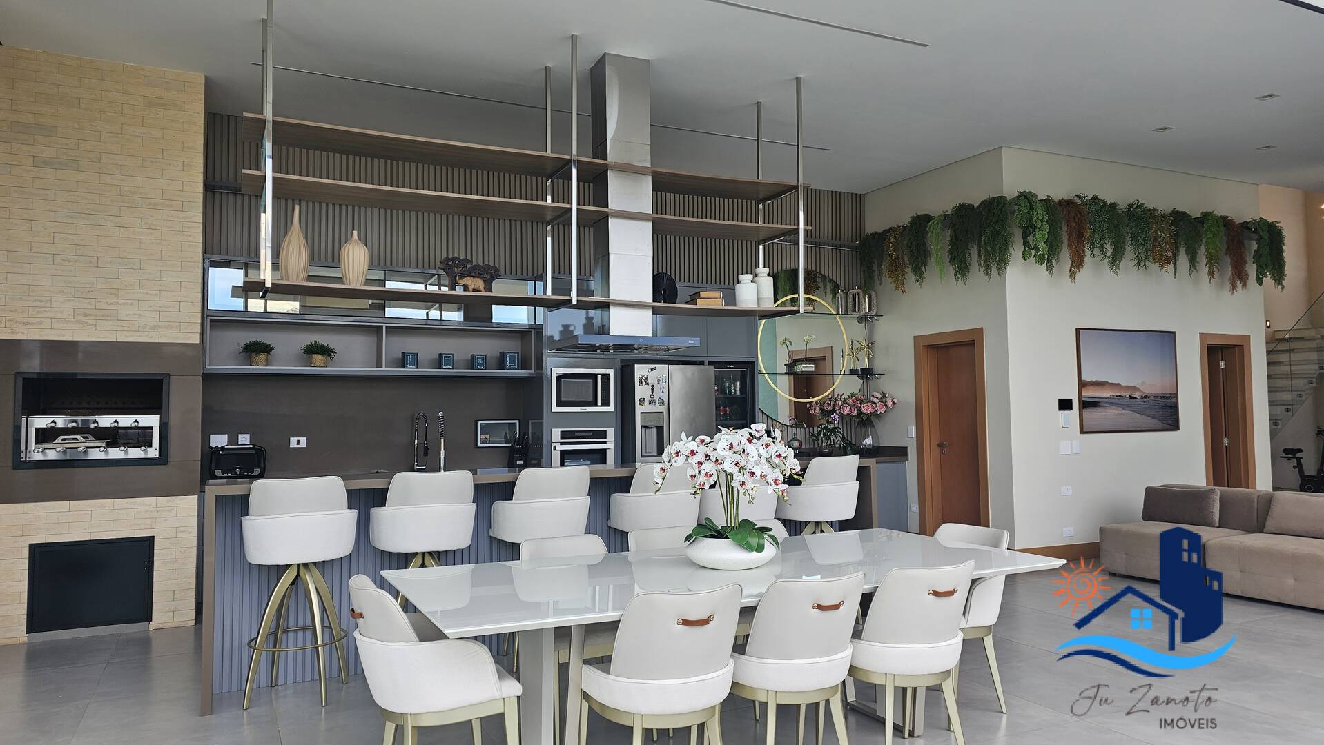 Casa à venda com 3 quartos, 169m² - Foto 4