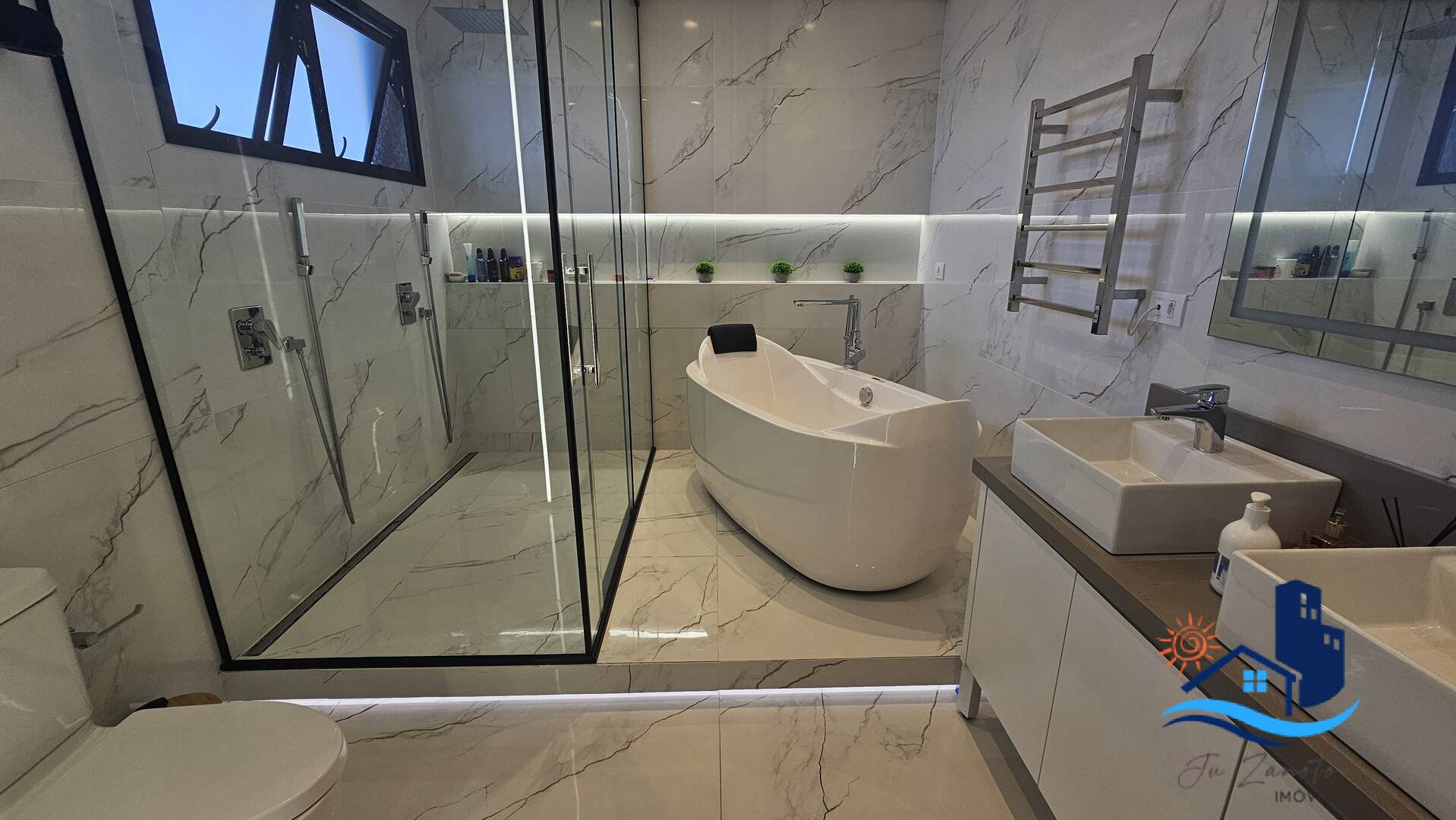Casa à venda com 3 quartos, 169m² - Foto 18
