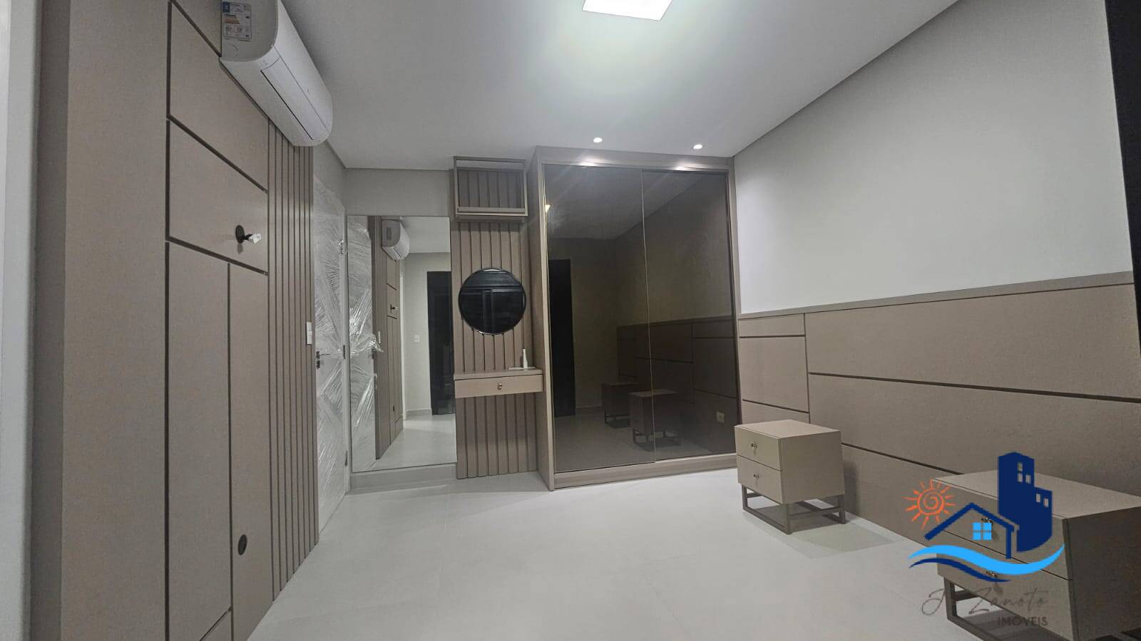 Casa à venda com 4 quartos, 177m² - Foto 12