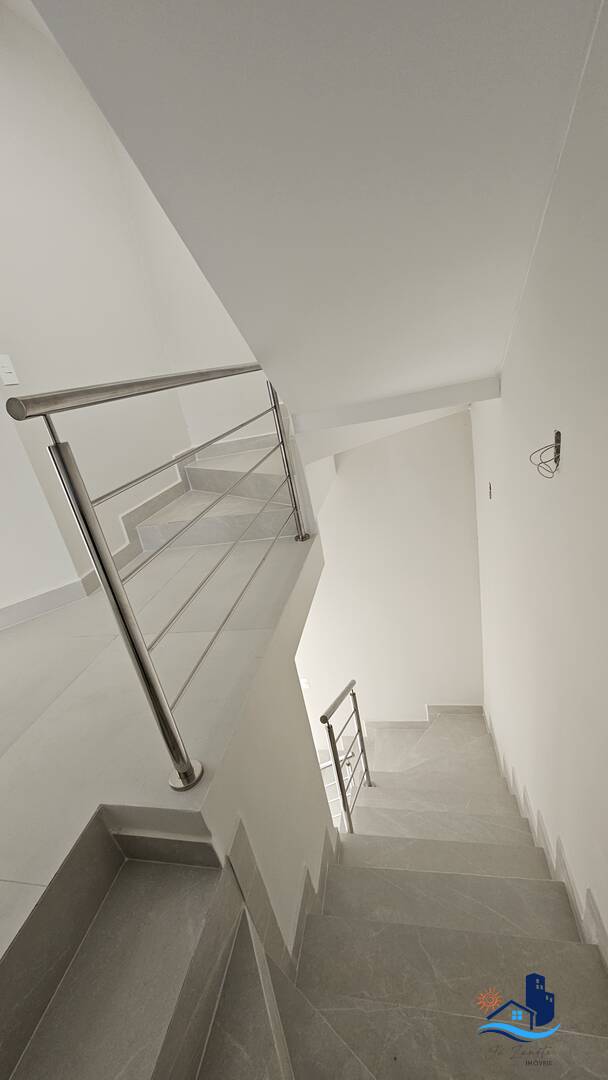 Sobrado à venda com 4 quartos, 216m² - Foto 18
