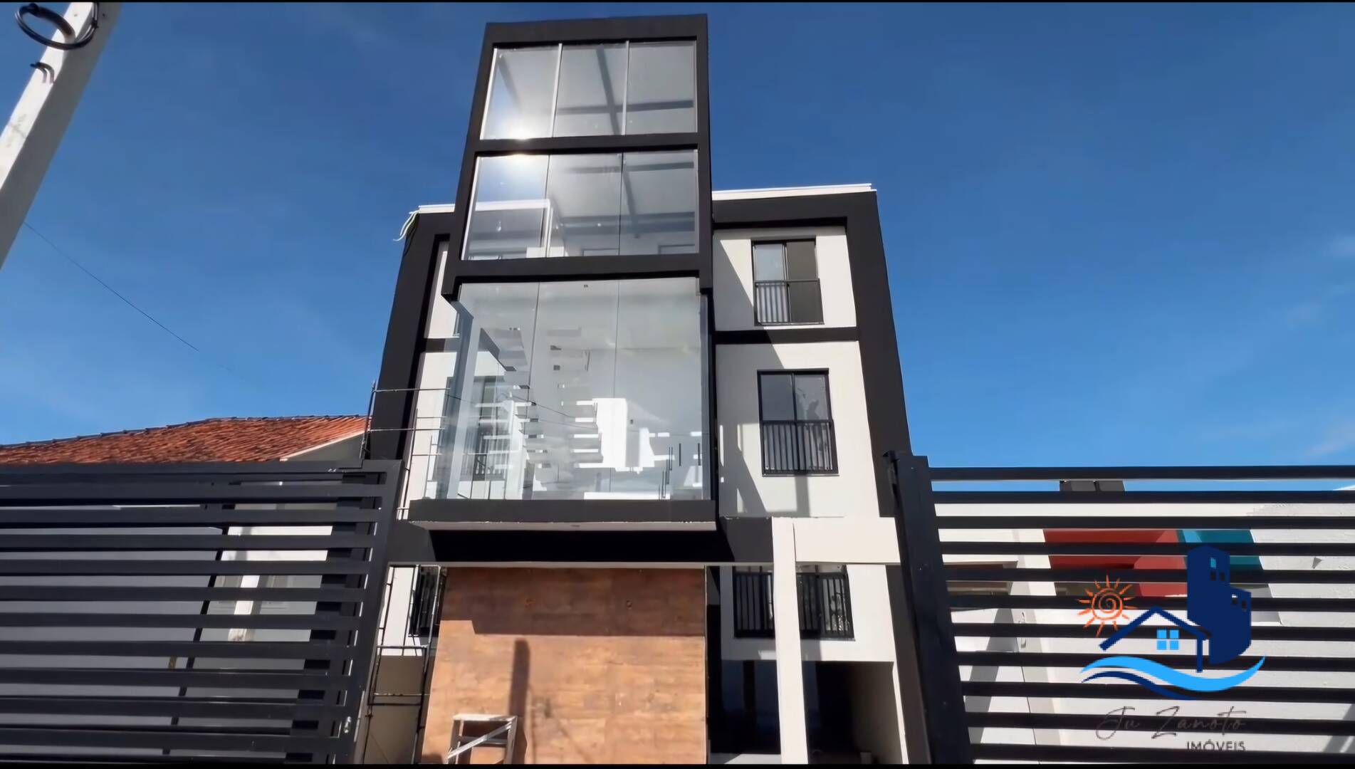 Cobertura à venda com 3 quartos, 110m² - Foto 1