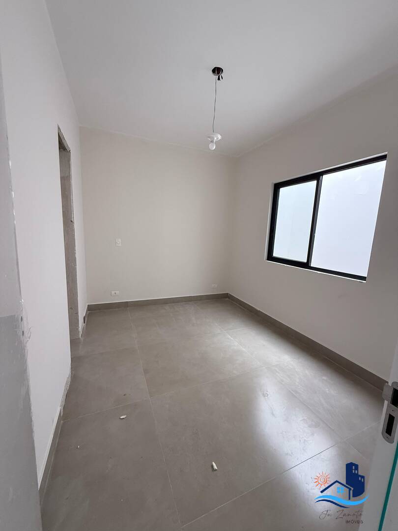 Casa à venda com 3 quartos, 167m² - Foto 4