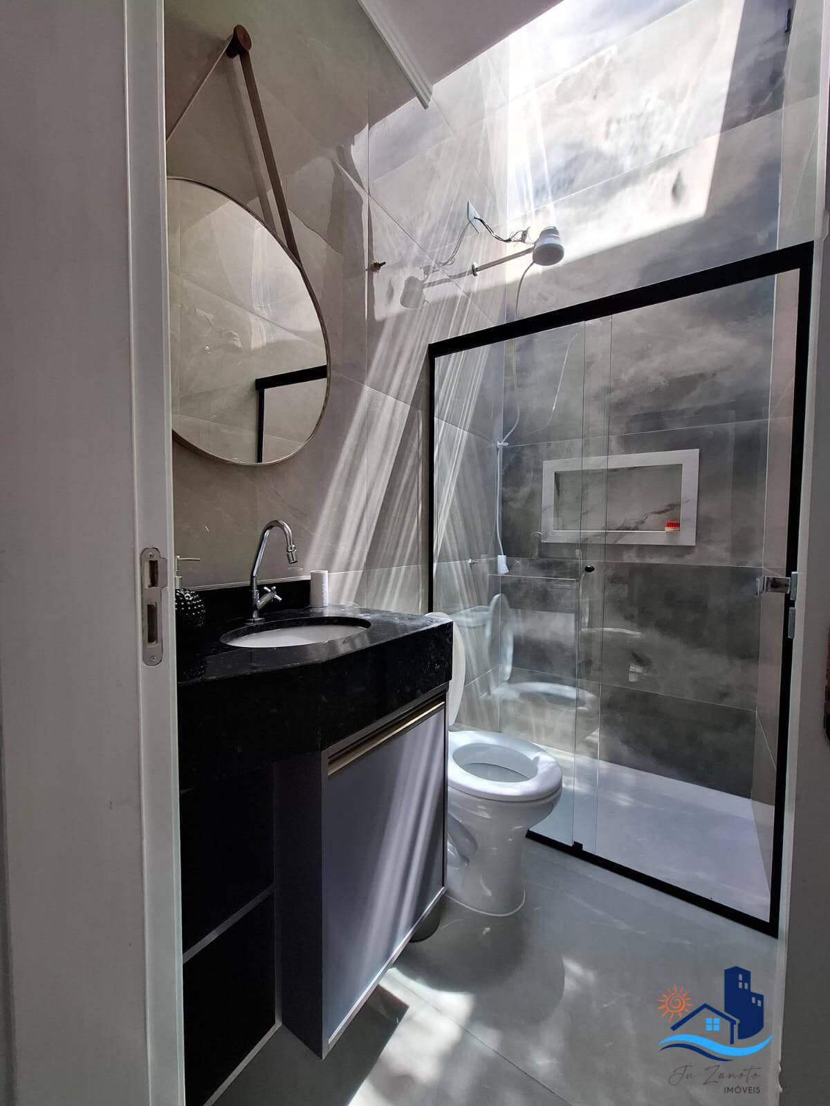 Casa à venda com 2 quartos, 49m² - Foto 9