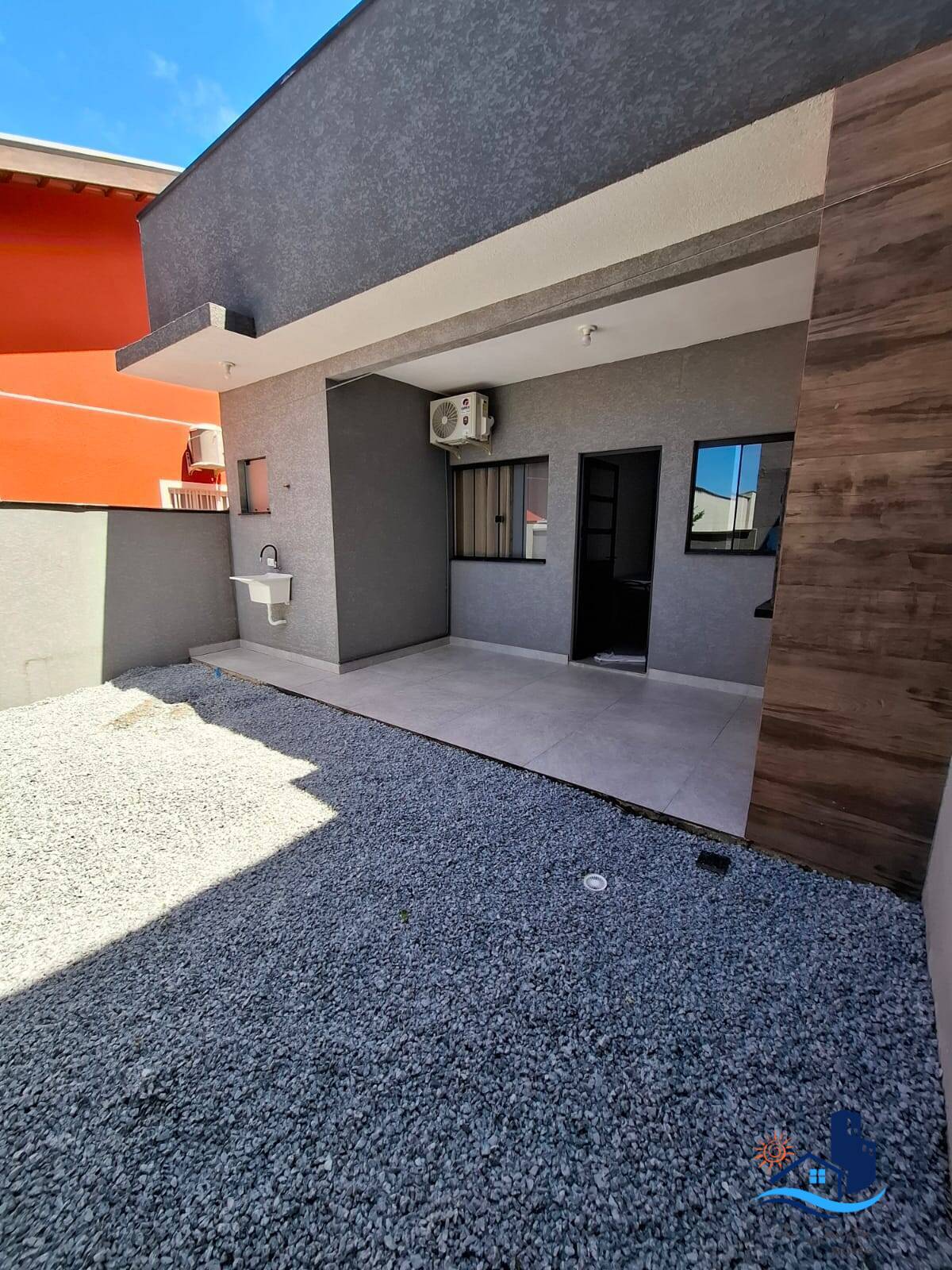 Casa à venda com 2 quartos, 49m² - Foto 15
