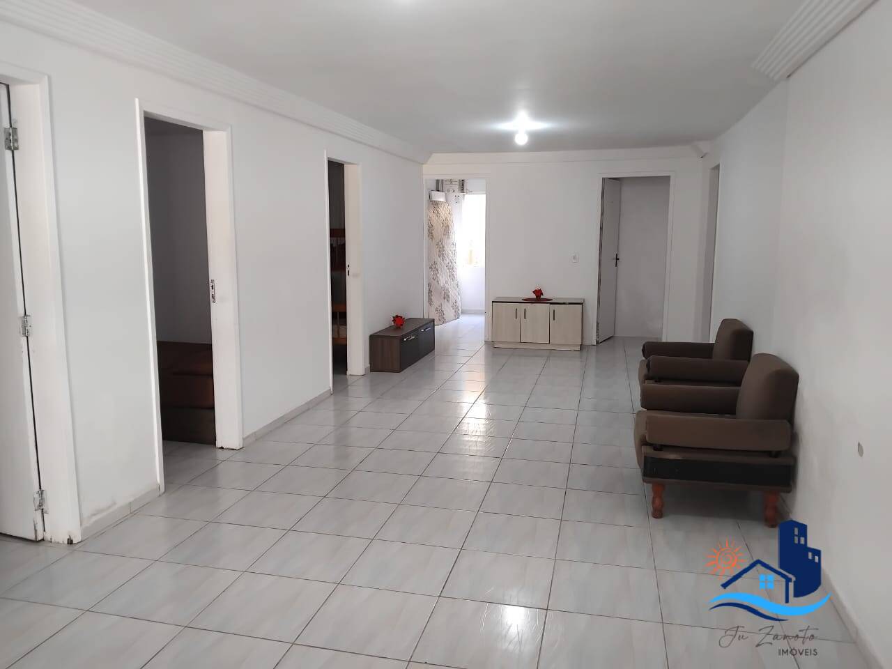 Casa à venda com 9 quartos, 483456m² - Foto 24