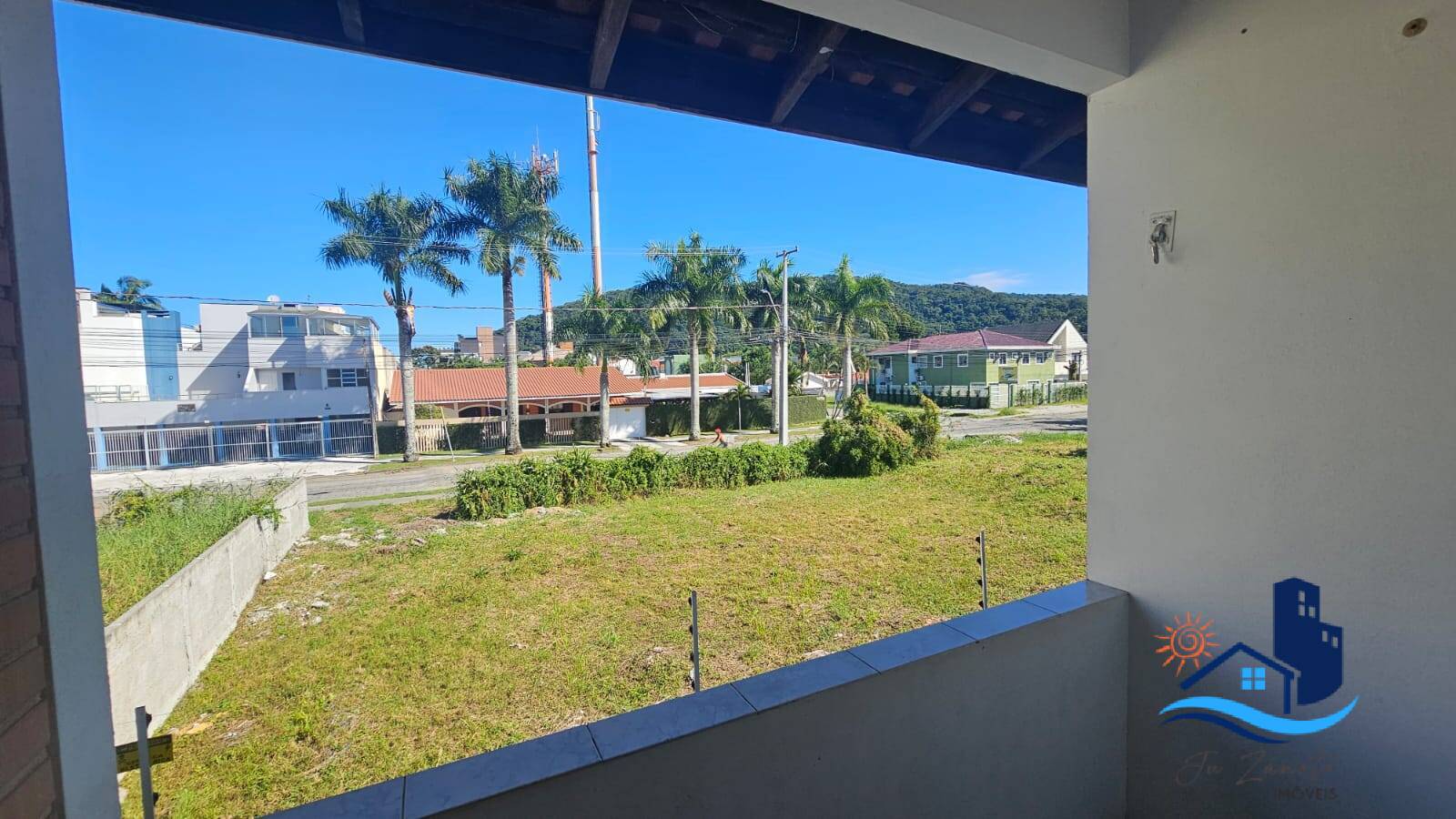 Apartamento à venda com 2 quartos, 51m² - Foto 2