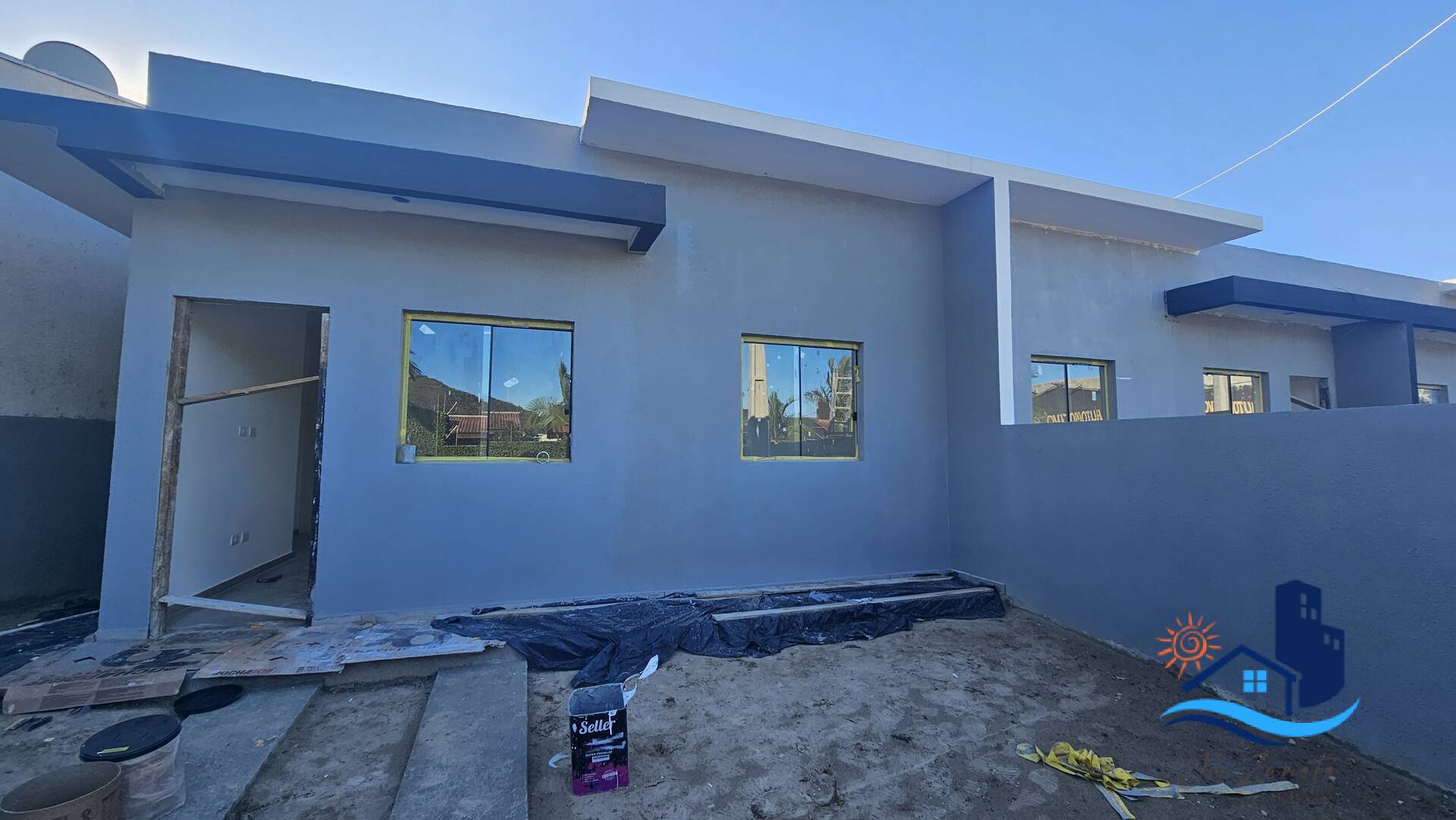 Casa à venda com 2 quartos, 50m² - Foto 2