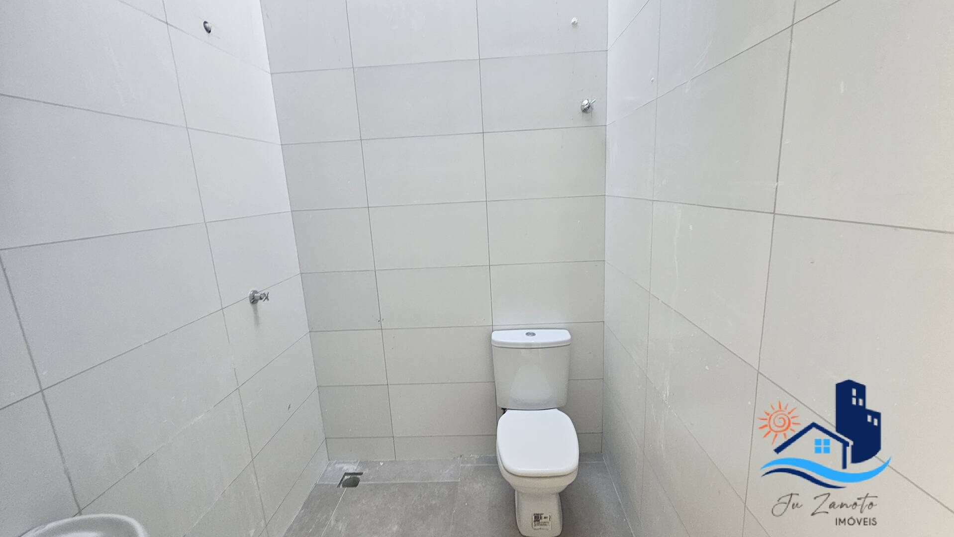 Casa à venda com 2 quartos, 50m² - Foto 4