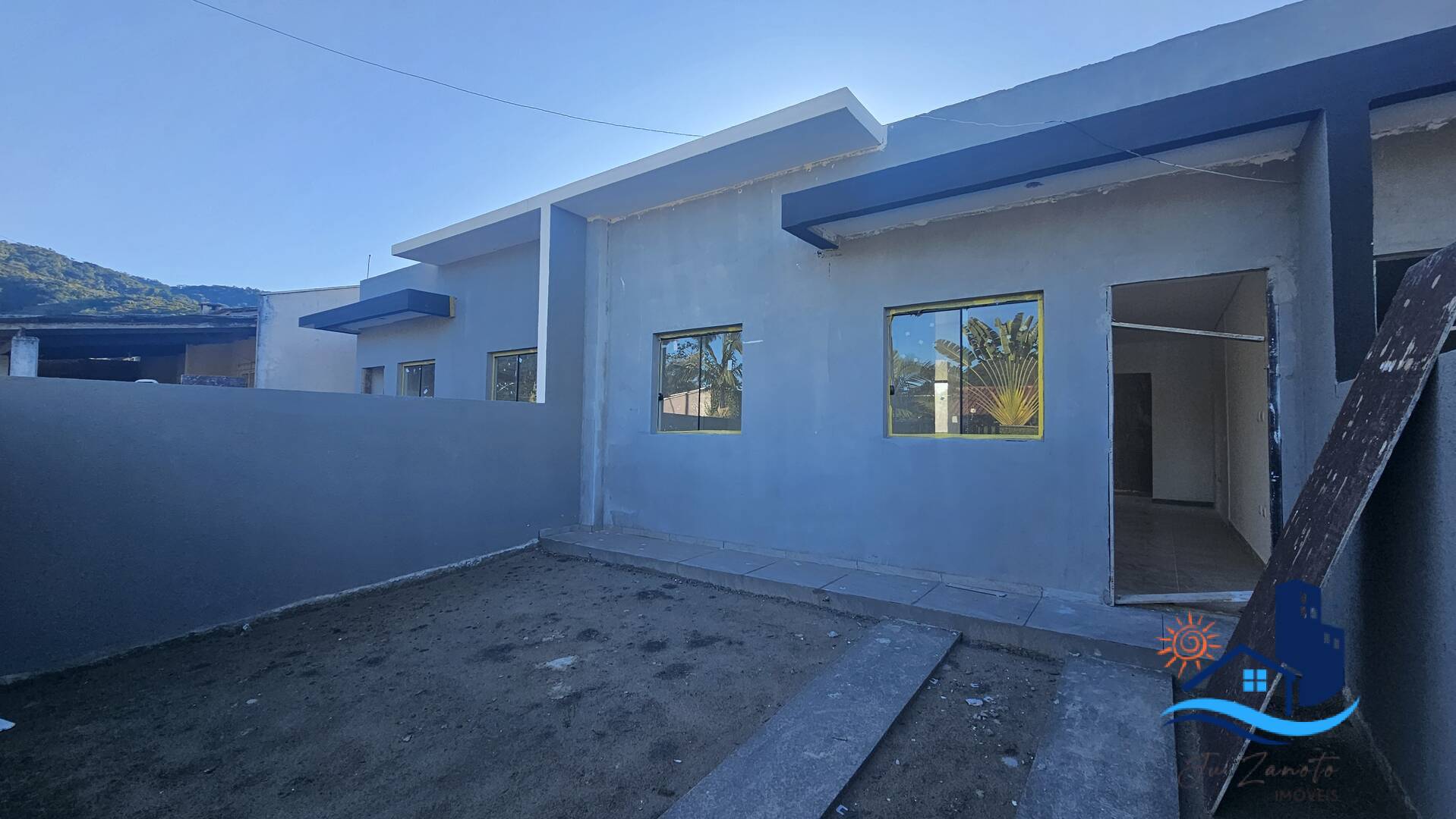 Casa à venda com 2 quartos, 50m² - Foto 7