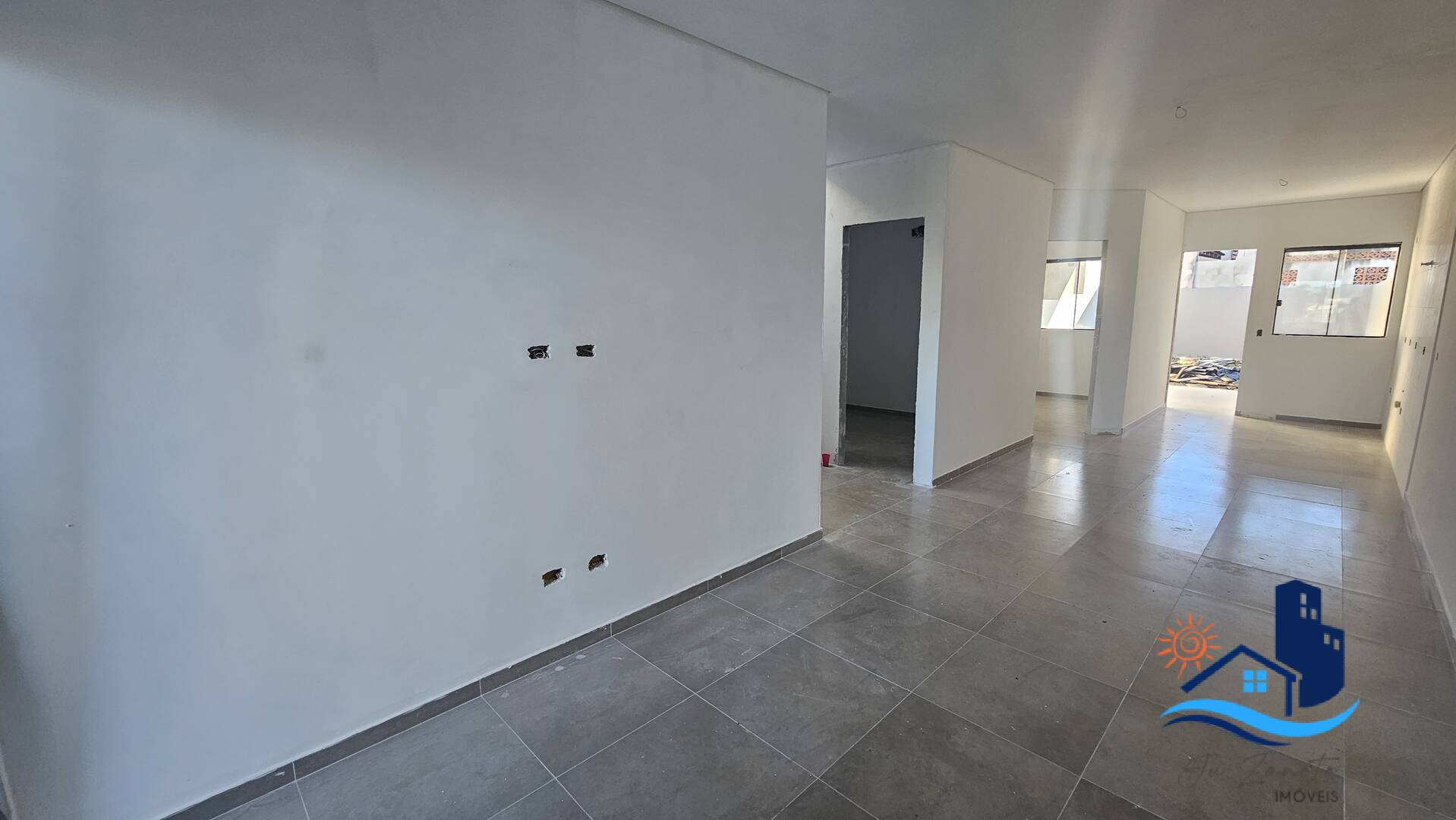Casa à venda com 3 quartos, 165m² - Foto 3