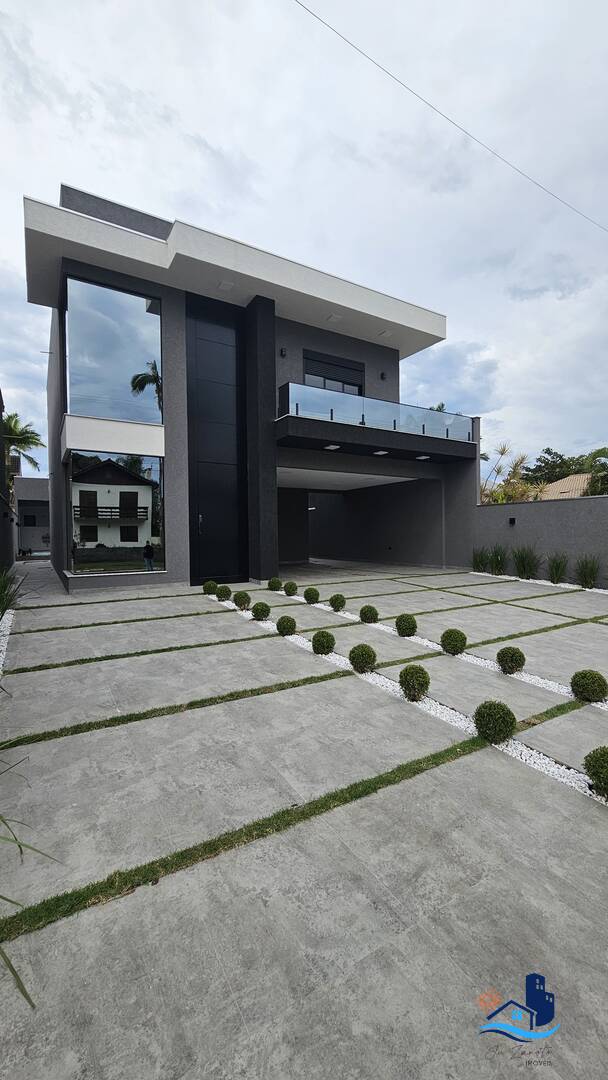 Casa, 4 quartos, 290 m² - Foto 2