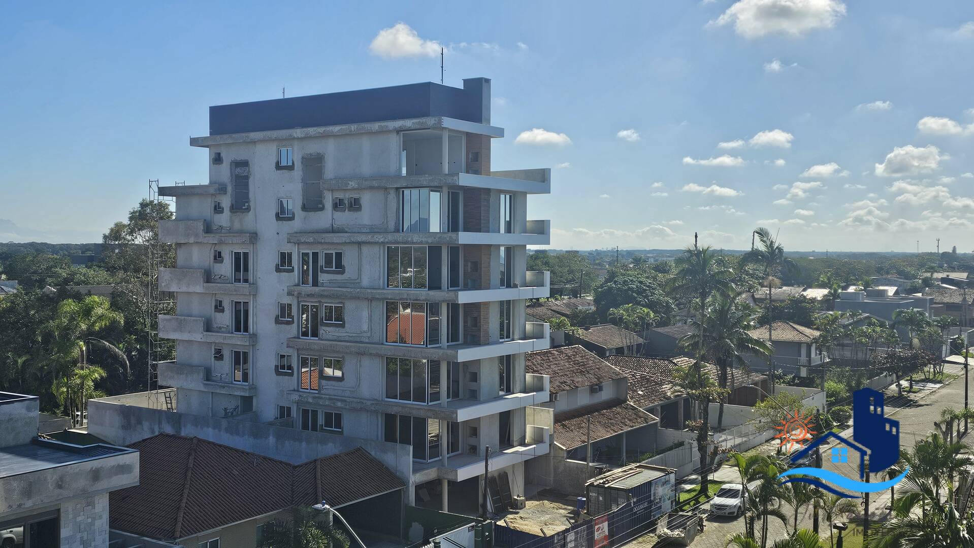 Apartamento à venda com 3 quartos, 170m² - Foto 11