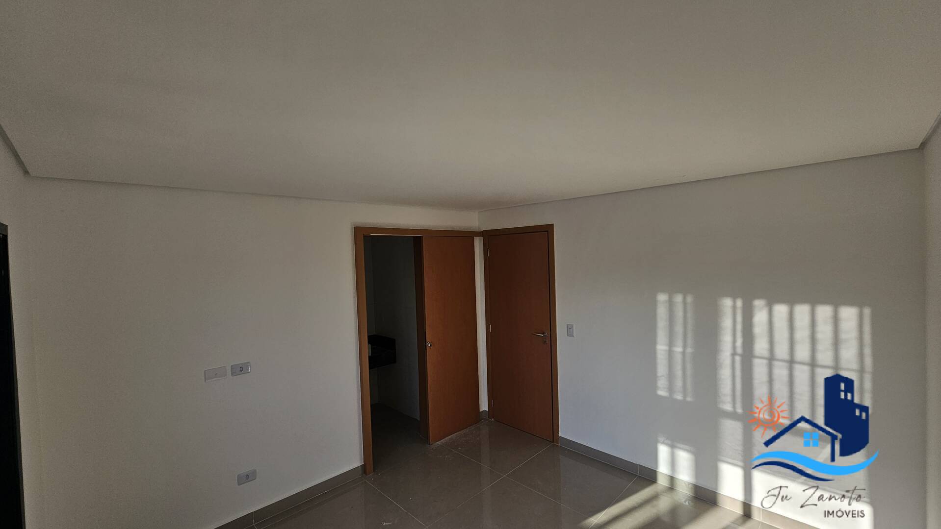 Cobertura à venda com 3 quartos, 110m² - Foto 4