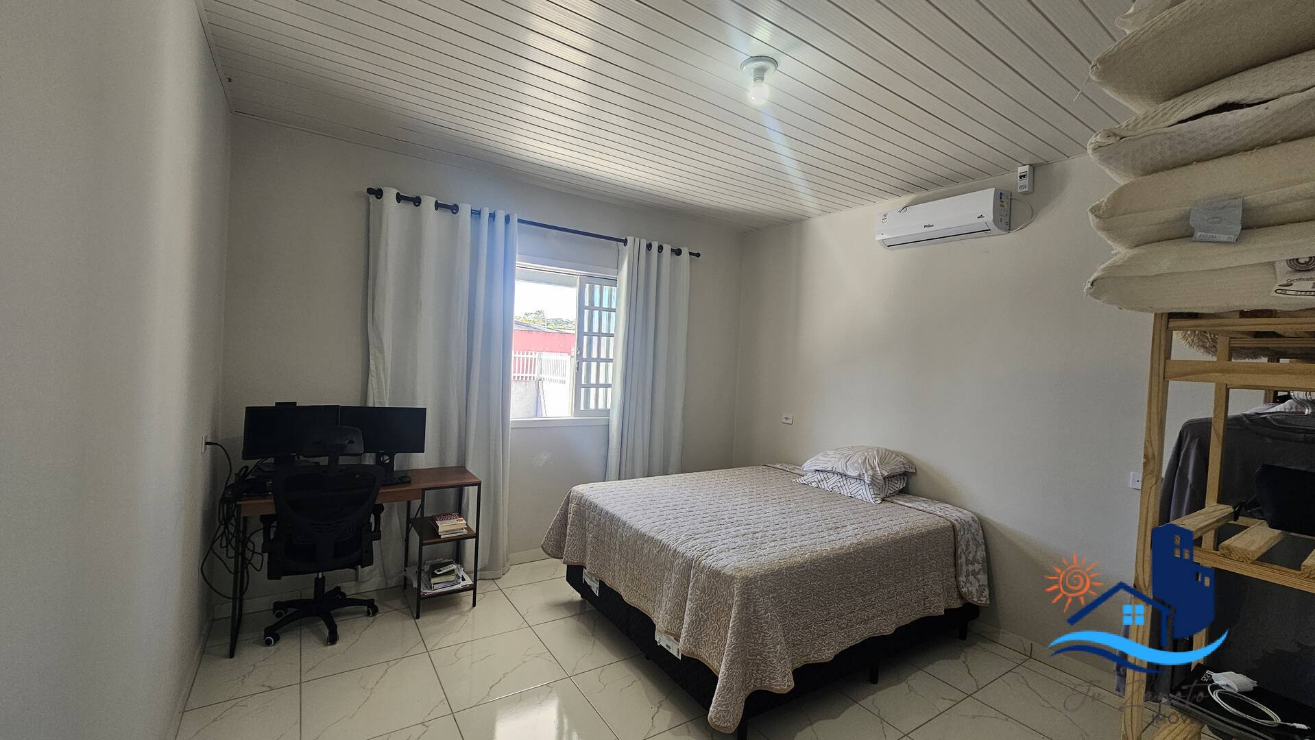 Casa à venda com 3 quartos, 258m² - Foto 10