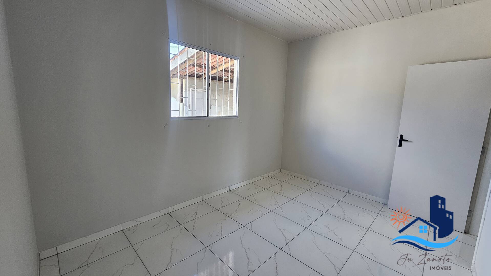 Casa à venda com 3 quartos, 258m² - Foto 6