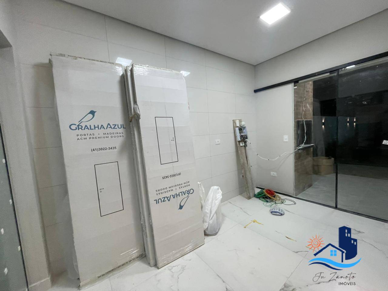 Casa à venda com 3 quartos, 70m² - Foto 6